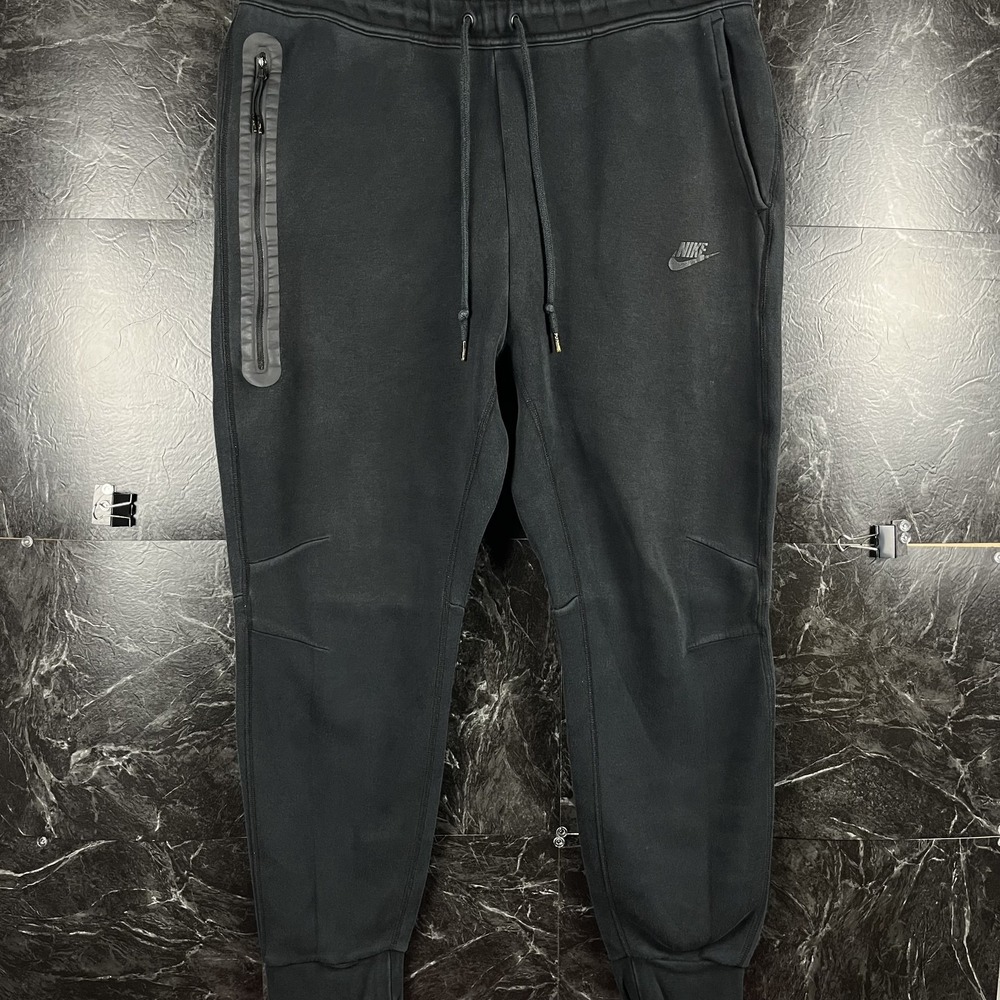Nike Men's Black Sweatpants Jogger XL